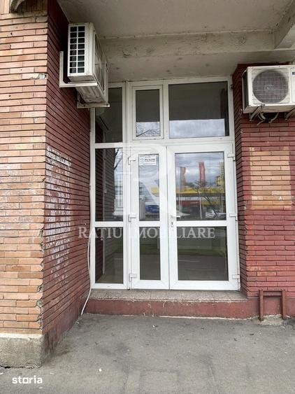 Spațiu comercial, de 12 mp, în Sântandrei