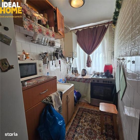 Apartament cu 3 camere în Alexandru cel Bun