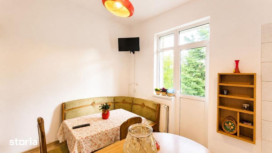 Apartament cu 3 camere decomandat în Central