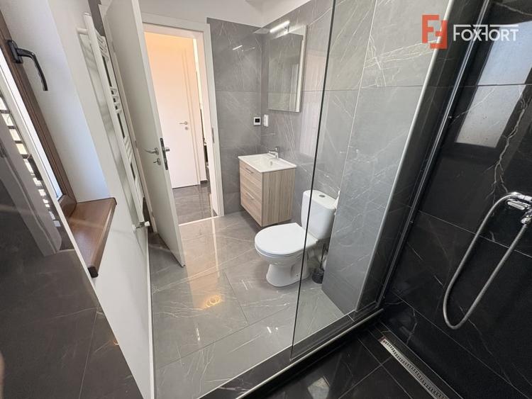 Duplex cu 3 camere cu Canalizare în Giroc