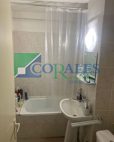 Apartament cu 2 camere decomandat în Lipovei