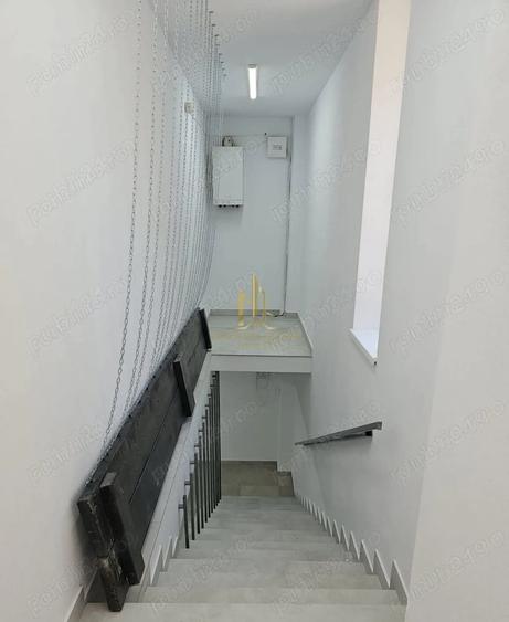 Spațiu comercial, de 90 mp, în Central