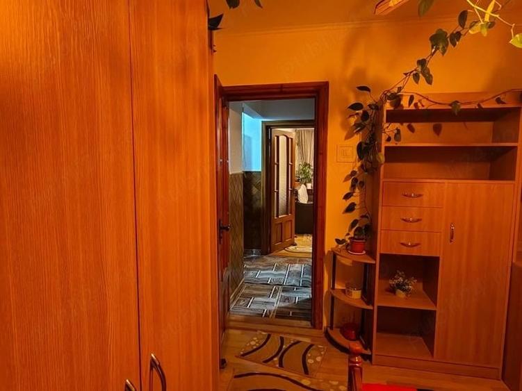 Apartament cu 2 camere decomandat în Burdujeni