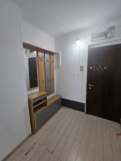 2 camere, etaj 1, stradal, vis-a-vis de Spitalul Militar - 6