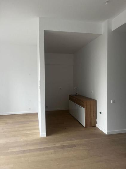 Apartament cu 2 camere decomandat, mobilat în Floreasca