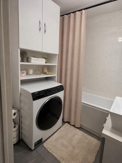 Apartament cu 3 camere semidecomandat în Timpuri Noi