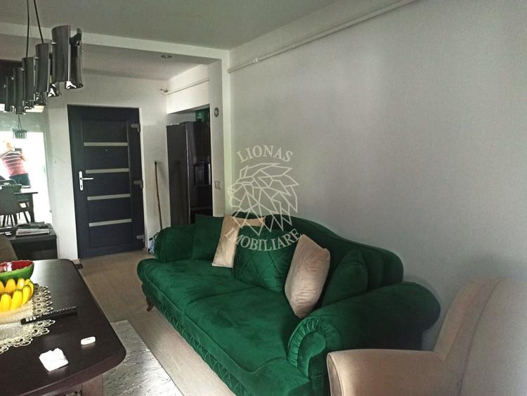 Apartament cu 3 camere decomandat, mobilat în Independenței