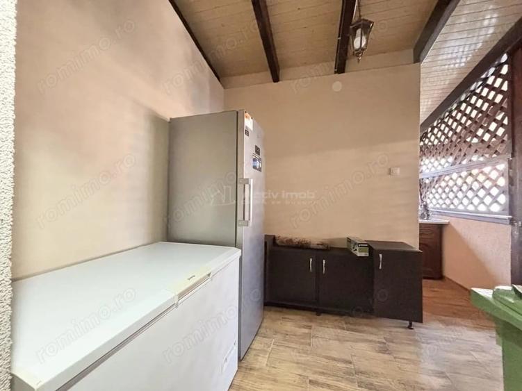 Casă cu 2 camere cu Teren 300 Mp în Sânmartin