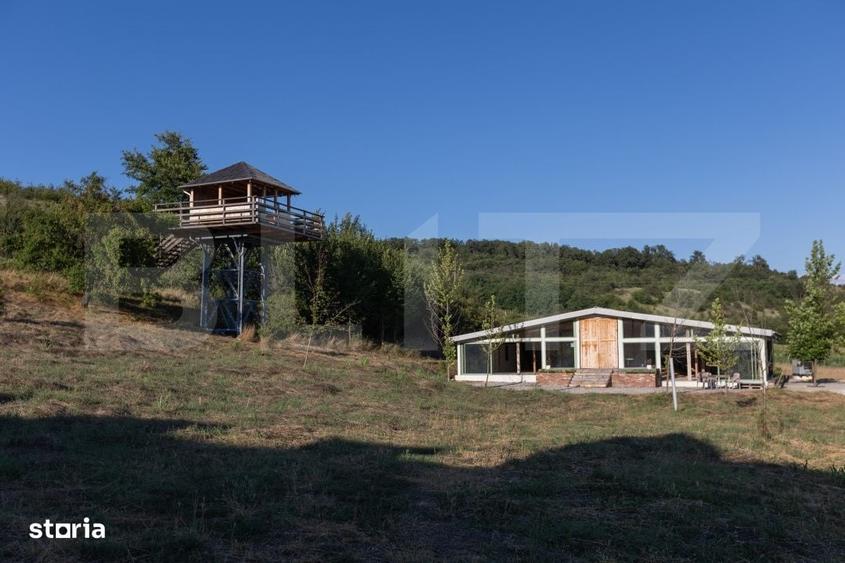 Spațiu comercial, de 1,224 mp, în Sărbătoarea