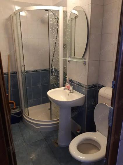 Garsonieră decomandată în Onești