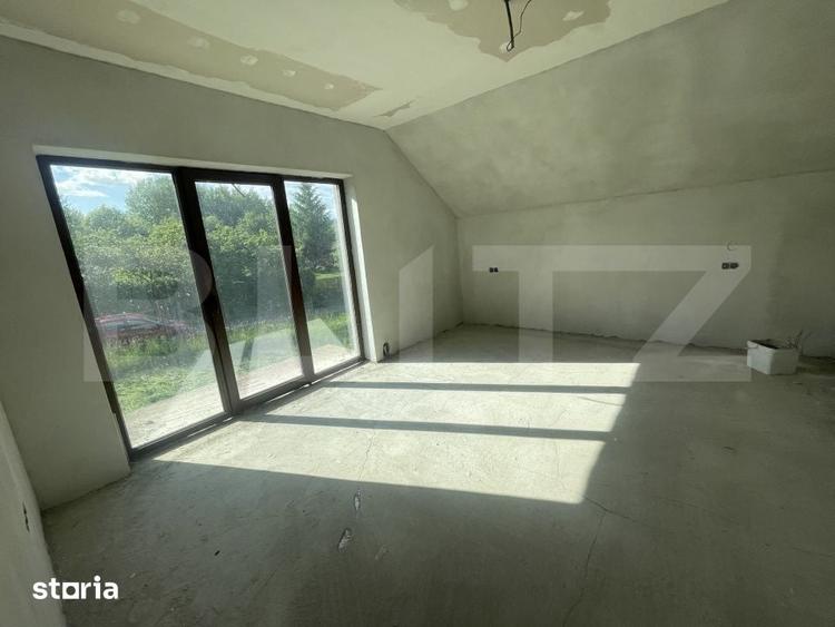 Casă cu 5 camere cu Teren 1800 Mp în Central