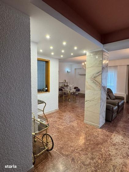 Apartament cu 4 camere în Kiseleff