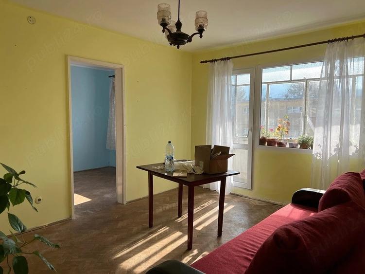 Apartament cu 2 camere semidecomandat în Astra