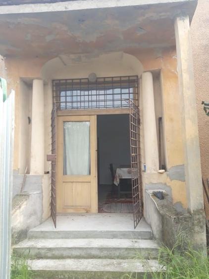 Casă individuală cu 3 camere cu Teren 1800 Mp în Fălcoiu