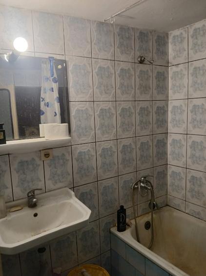 Casă de vînzare  - 1