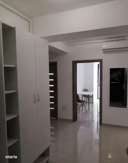 Apartament cu 2 camere decomandat, mobilat în Central