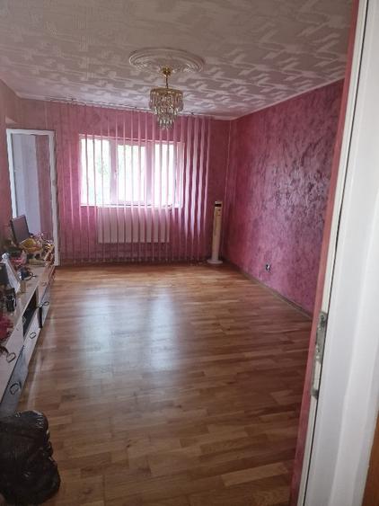 Apartament de vanzare - 6