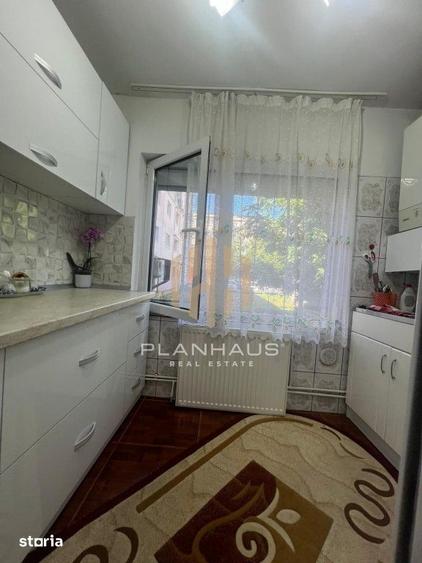 Apartament cu 3 camere în Vasile Alecsandri