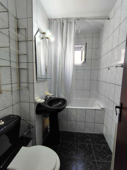 Apartament cu 3 camere decomandat în Nord