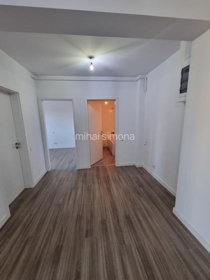 Proprietar- Inchiriez Apartament 2 CAM NORDMARK
