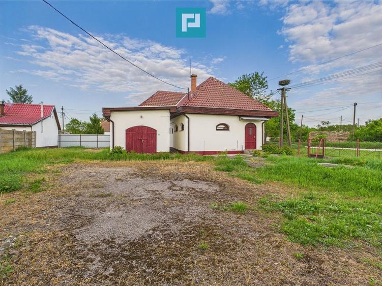 Casa cu 3 camere pentru investi?ii in Battonya - 11