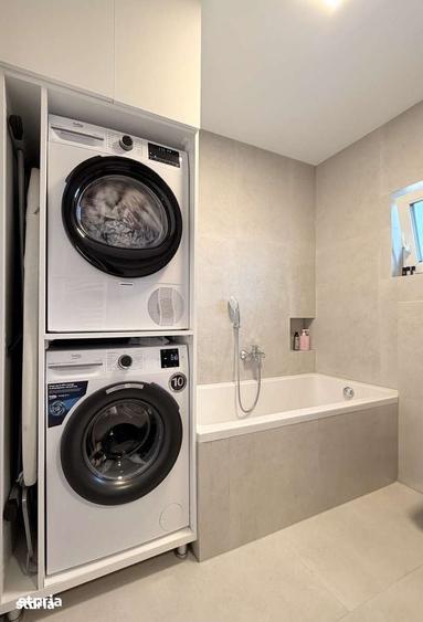 Apartament cu 4 camere în Ipotești
