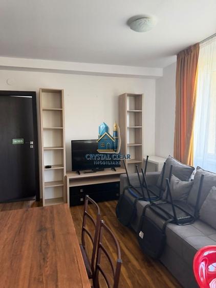 Apartament cu 4 camere decomandat în 7 Noiembrie
