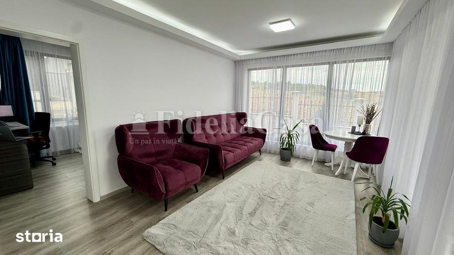 Casă cu 5 camere cu Teren 600 Mp în Aroneanu