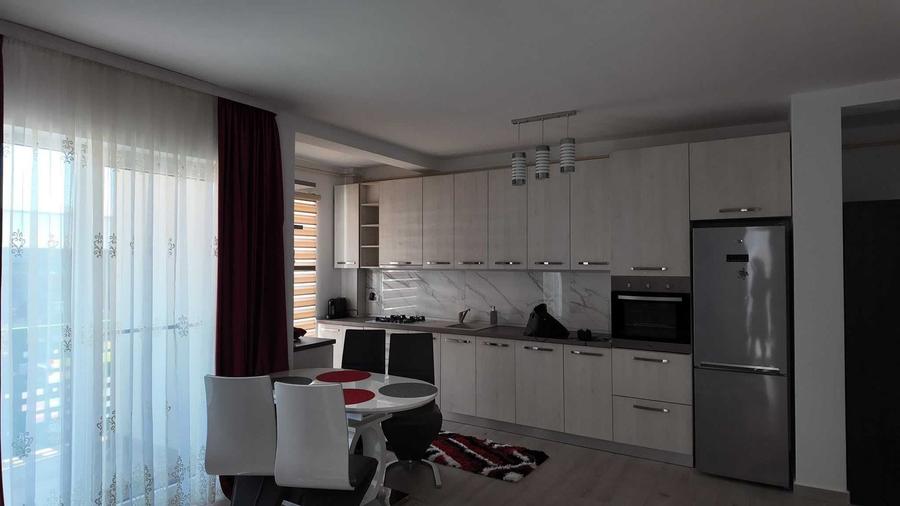 Apartament cu 2 camere decomandat, mobilat în Giroc