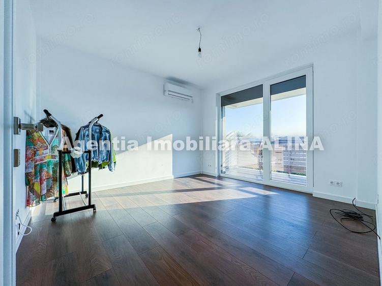 Apartament cu 2 camere decomandat în 22 Decembrie