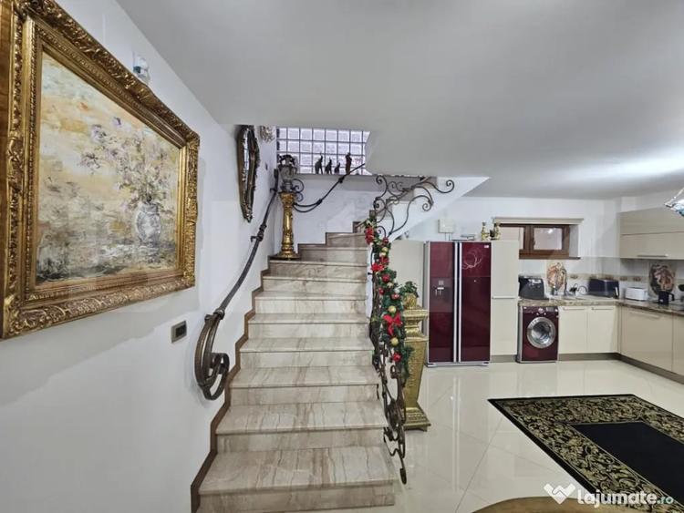 Elegan?a ?i rafinament in Cetate casa ideala pentru - 14