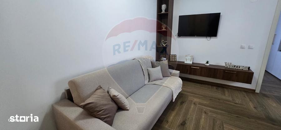 Apartament cu 2 camere, mobilat în Ultracentral