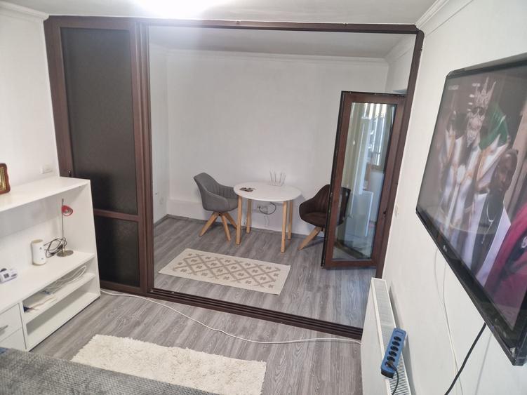 Apartament cu 2 camere decomandat în Valea Lupului