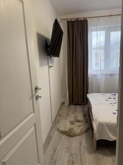 Apartament cu 2 camere decomandat în Exterior Vest