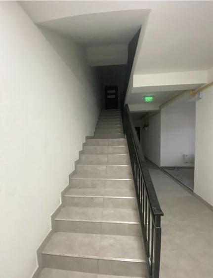 Apartament cu 3 camere semidecomandat în Gilău