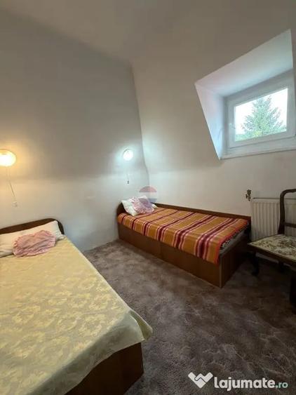 Apartament cu 3 camere semidecomandat în Central