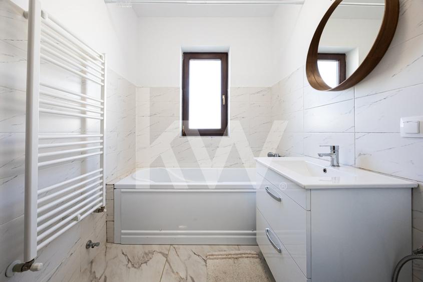 Apartament cu 2 camere decomandat, mobilat în Tractorul