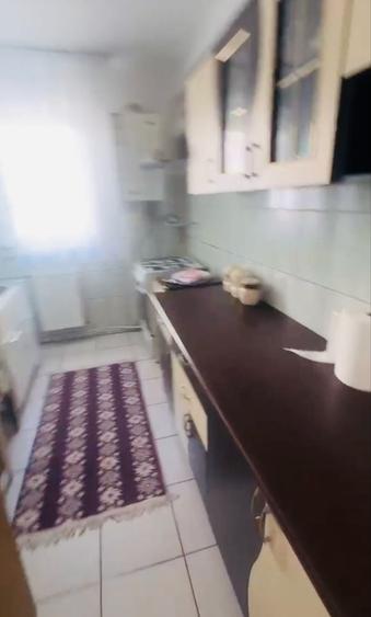 Apartament cu 2 camere semidecomandat în Exterior Vest