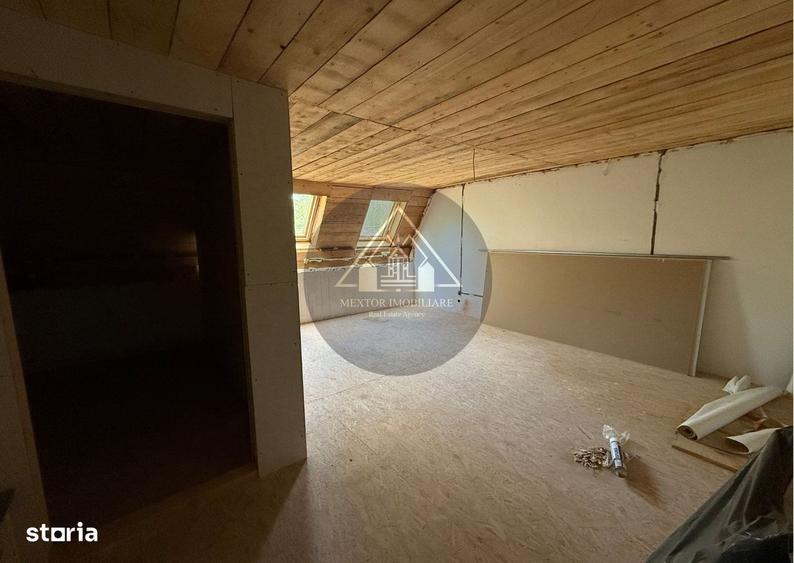Casă cu 4 camere cu Teren 2500 Mp în Ațel