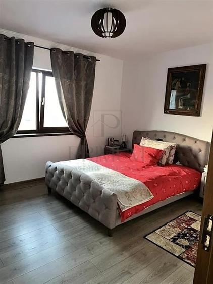 GIROC - 3 Camere - Etaj 1 - Pod cu intrare din apartament - 4