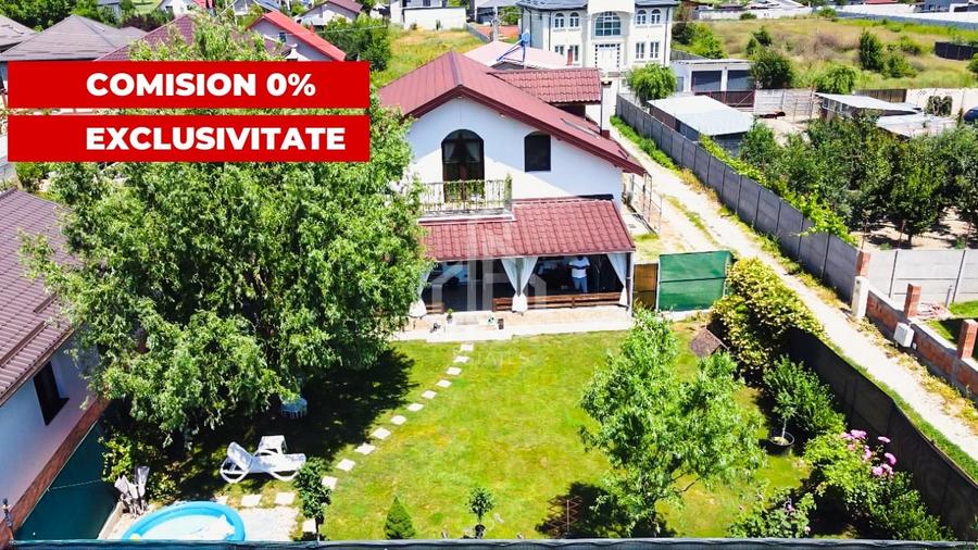 Casă individuală cu 4 camere cu Teren 450 Mp în 1 Decembrie