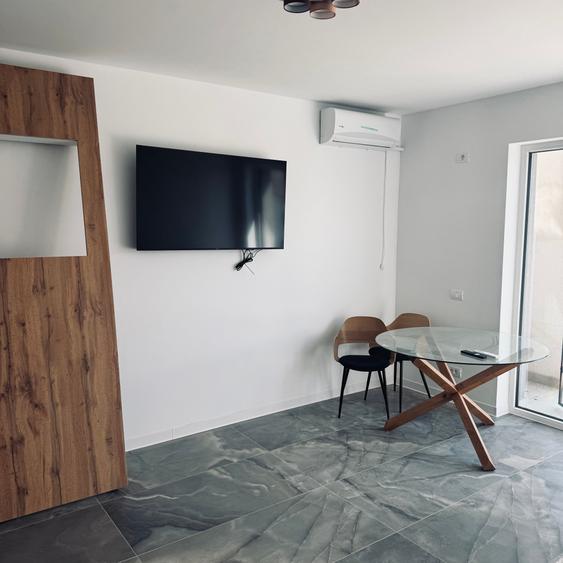 Apartament cu 2 camere semidecomandat în Giroc — fotografia 1