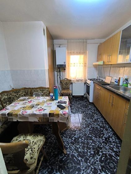 Apartament cu 3 camere decomandat în Ultracentral