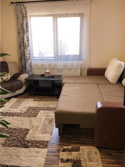 Casă cu 3 camere cu Garaj în Berghia