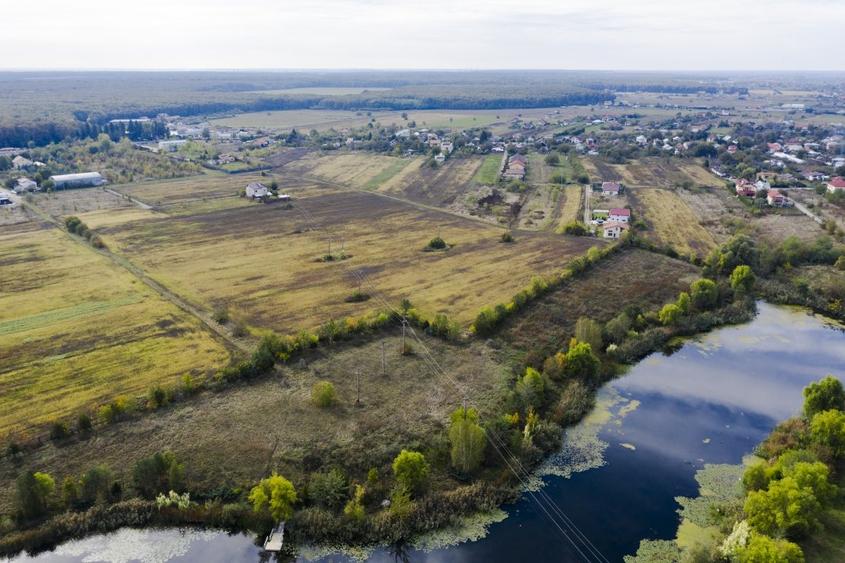 Teren Construcții intravilan de 4015 mp, în Ghermănești