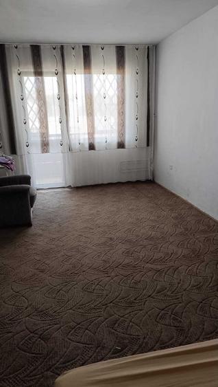 Apartament cu 2 camere decomandat în 1848