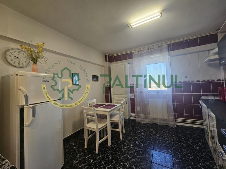 Apartament cu 2 camere decomandat în Central