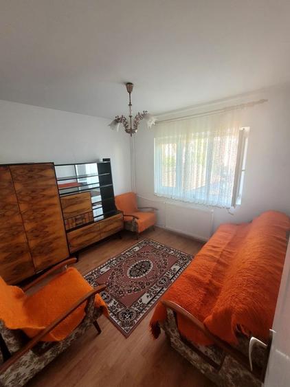 Apartament cu 2 camere decomandat în Lotus