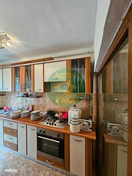 Apartament cu 2 camere decomandat în Central