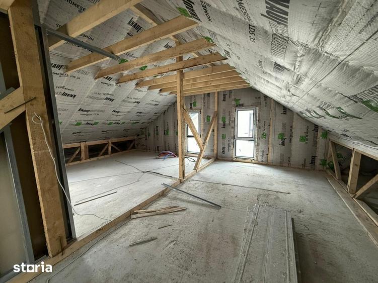 Casă cu 4 camere cu Teren 250 Mp în Ghencea